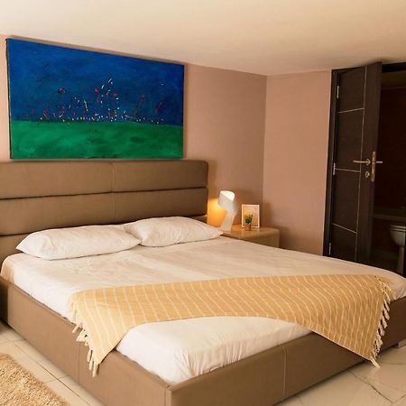 Scenic Seafront Duplex Apartment In Слима Экстерьер фото