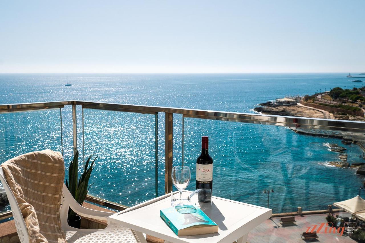 Scenic Seafront Duplex Apartment In Слима Экстерьер фото